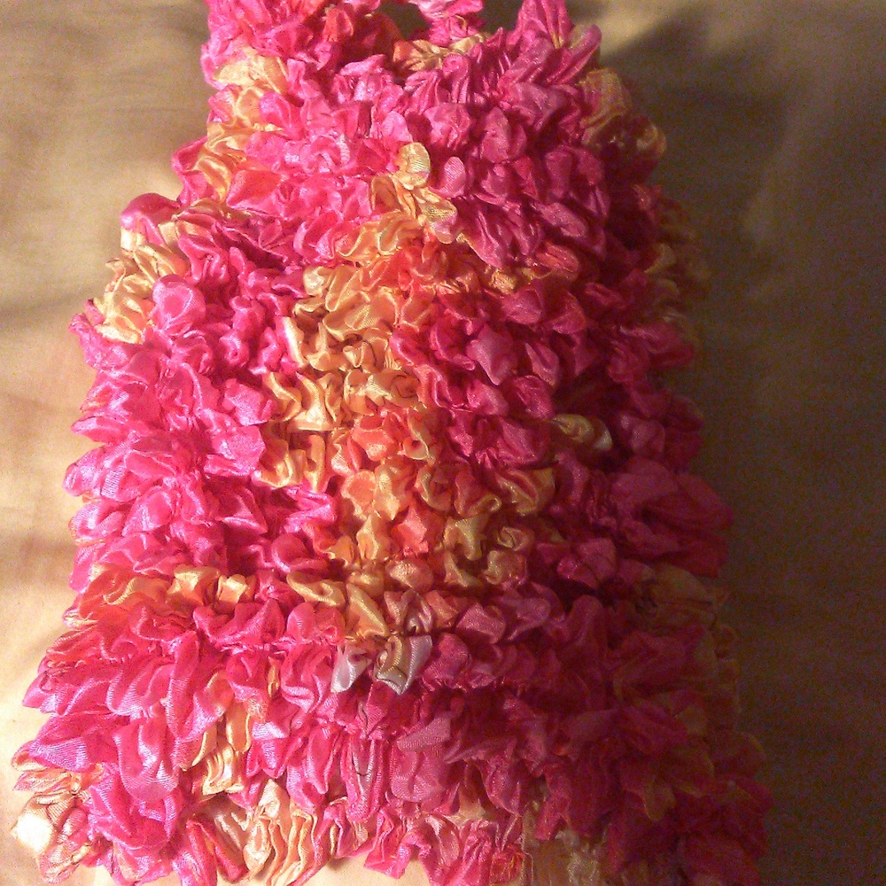 BNWOT VINTAGE POPCORN HALTER TOP LADIES/ MAGIC BUBBLE TOPS THAT EXPAND SATINY - Picture 7 of 7